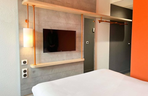 Saint-Christol-Les-Ales Hotel | ibis budget Alès Saint Christol