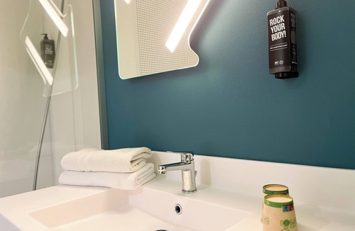 Saint-Christol-Les-Ales Hotel | ibis budget Alès Saint Christol