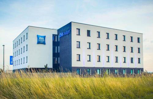 Saint-Parres-aux-Tertres Hotel | ibis budget Troyes Est