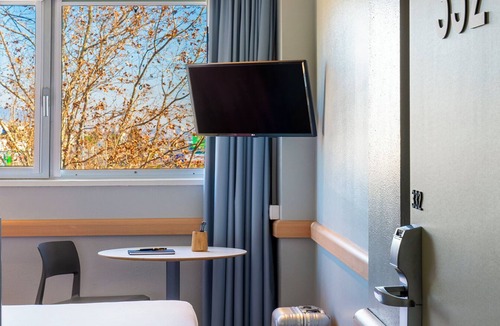 Viladecans Hotel | ibis Budget Aeropuerto Barcelona Viladecans