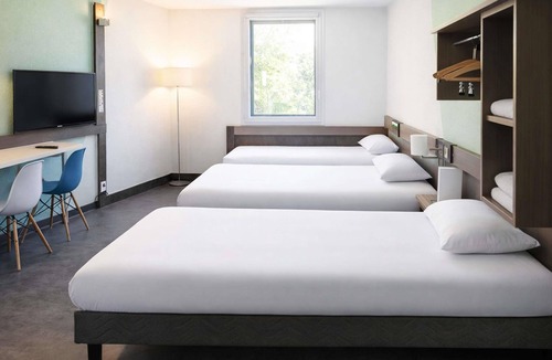Archamps Hotel | ibis budget Archamps Porte de Genève