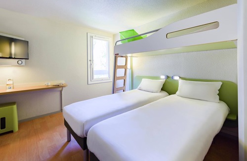Bollene Hotel | ibis budget Bollène