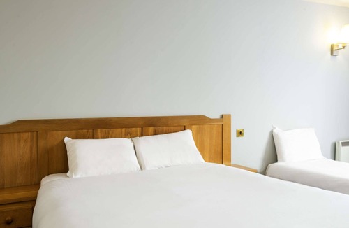 Bromsgrove Hotel | ibis budget Bromsgrove