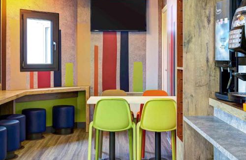 Saint-Contest Hotel | ibis Budget Caen Memorial