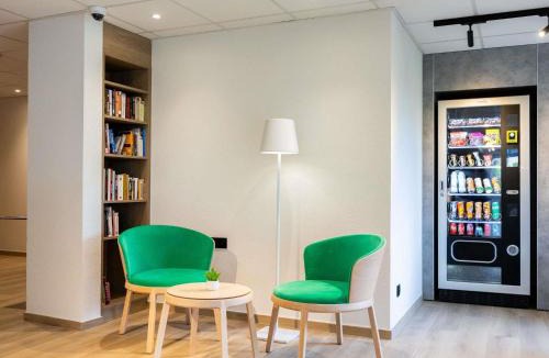Villalbe Hotel | ibis budget Carcassonne Aéroport - A61