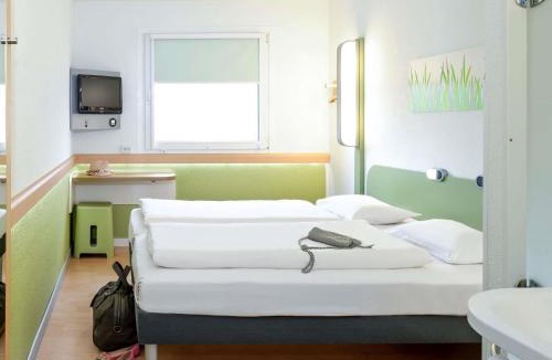 Cergy Hotel | Ibis Budget Cergy St Christophe