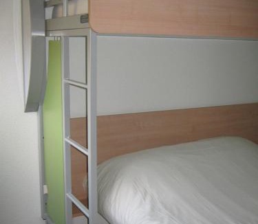 Chateaudun Hotel | ibis budget Chateaudun