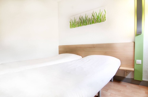 Chateaudun Hotel | ibis budget Chateaudun