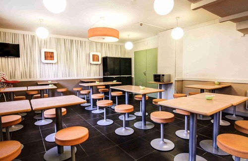 Chateaudun Hotel | ibis budget Chateaudun