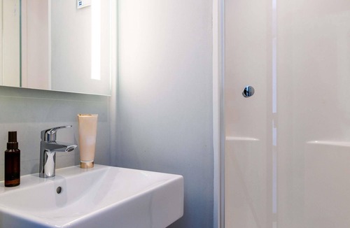 Chatillon Hotel | ibis budget Chatillon Paris Ouest