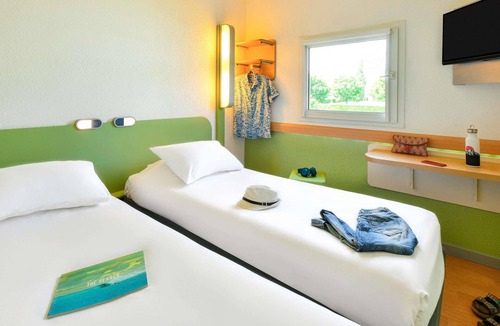 Aubiere Hotel | ibis budget Clermont Ferrand Sud