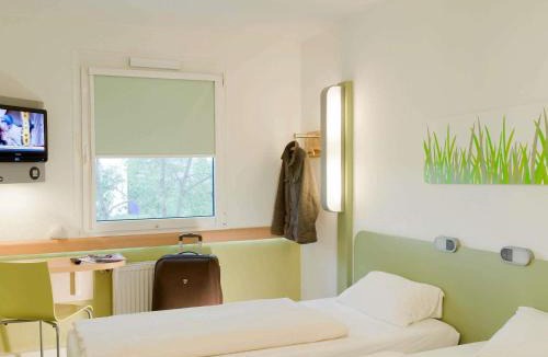 Noyon Hotel | ibis budget Compiègne Noyon