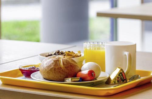 Granges-Paccot Hotel | ibis budget Fribourg