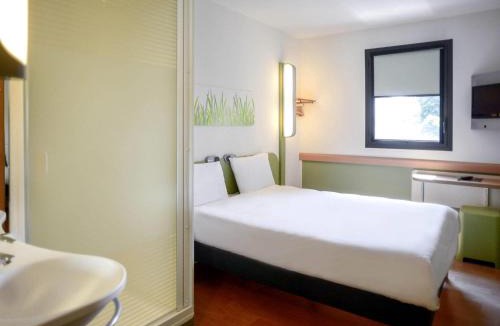 Poitiers Hotel | ibis budget Gare de Poitiers