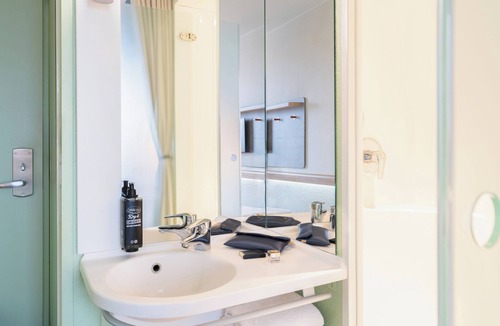 Vernier Hotel | ibis budget Geneve Aeroport