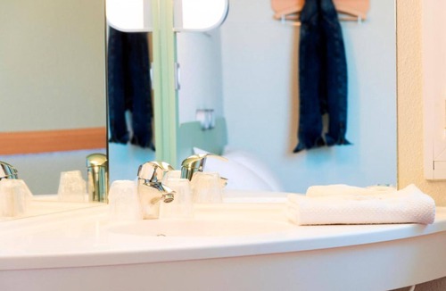 Granville Hotel | ibis budget Granville