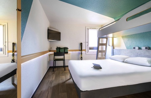 Voreppe Hotel | ibis budget Grenoble Voreppe