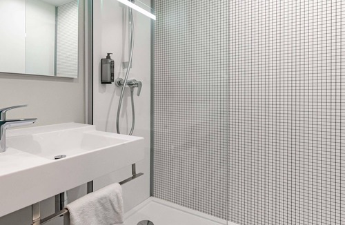 Pontault-Combault Hotel | ibis budget Marne la Vallee Pontault Combault