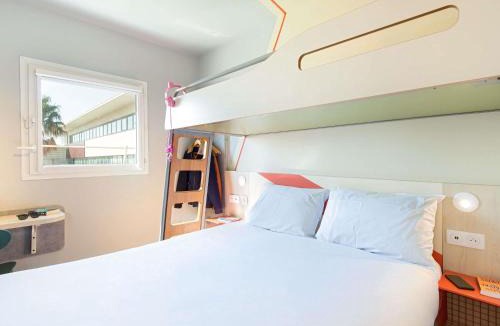 16th Arrondissement Hotel | ibis budget Marseille L'Estaque