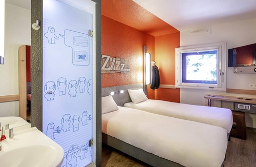 Blancarde Hotel | ibis budget Marseille Timone