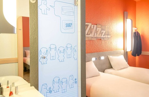 Blancarde Hotel | ibis budget Marseille Timone