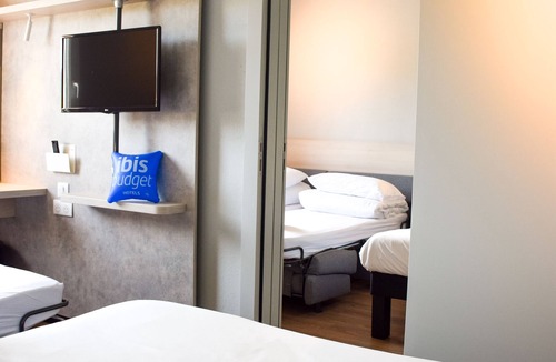 Millau Hotel | Ibis Budget Millau Viaduc