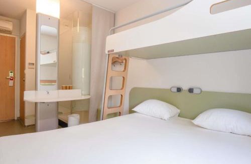 Montauban Hotel | ibis budget Montauban Les Chaumes