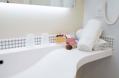 Bonne Source Hotel | ibis budget Narbonne Est
