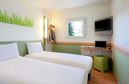 Bizanos Hotel | ibis Budget Pau Est