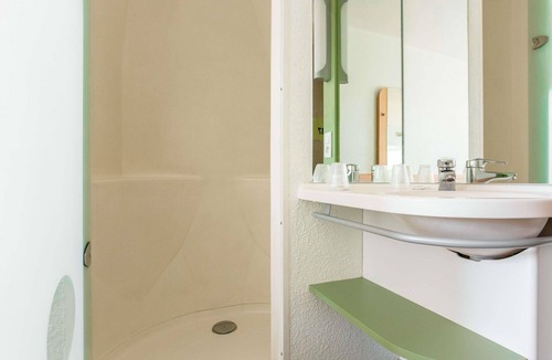 Bizanos Hotel | ibis Budget Pau Est