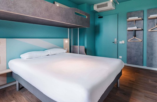 Montgermont Hotel | ibis budget Rennes Route de Saint Malo