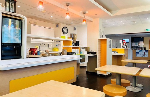 Roye Hotel | Ibis Budget Roye