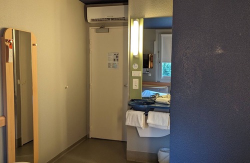 Saint-Omer Hotel | ibis budget Saint-Omer Centre
