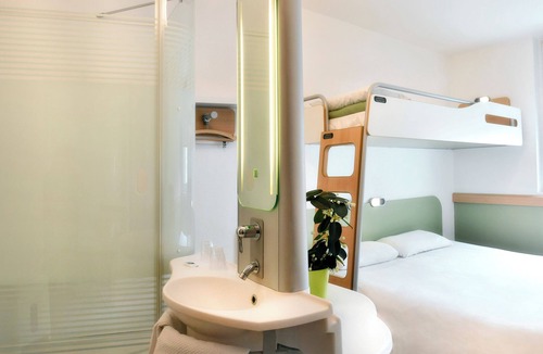 Saint-Quentin Hotel | ibis budget Saint-Quentin Centre Gare