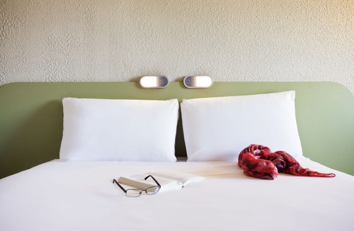 Sisteron Hotel | ibis budget Sisteron