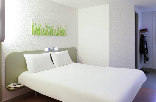 Tarbes Hotel | ibis budget Tarbes