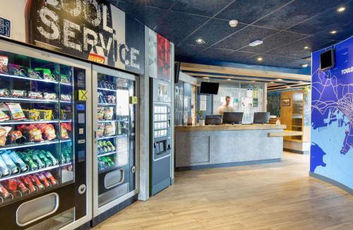 Le Mourillon Hotel | Ibis Budget Toulon Centre
