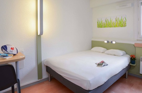 Minimes - Barriere de Paris Hotel | ibis budget Toulouse Centre Gare