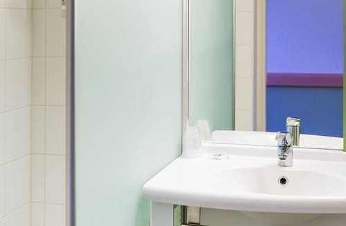 Minimes - Barriere de Paris Hotel | ibis budget Toulouse Centre Gare