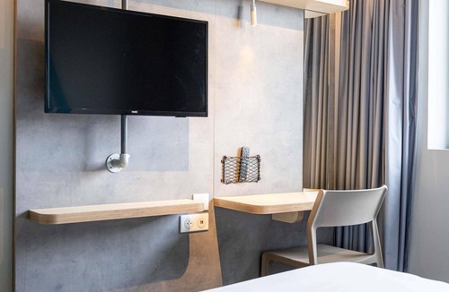 Labege Hotel | Ibis Budget Toulouse Labège