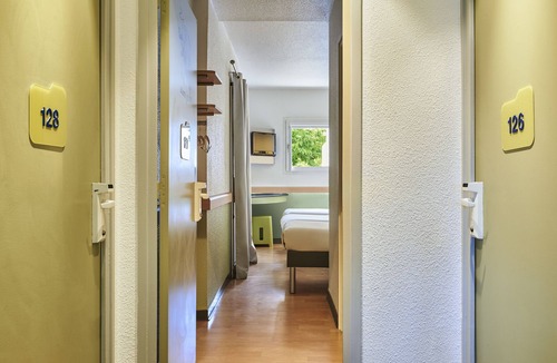 Coignieres Hotel | ibis budget Versailles Coignières