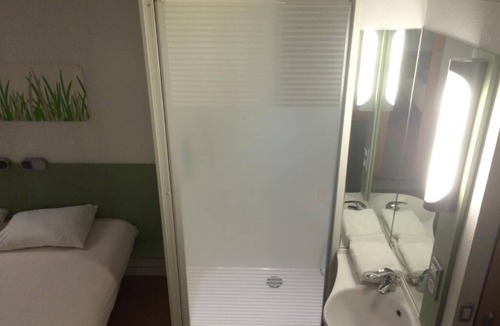 Vitry-sur-Seine Hotel | Ibis Budget Vitry-Sur-Seine N7