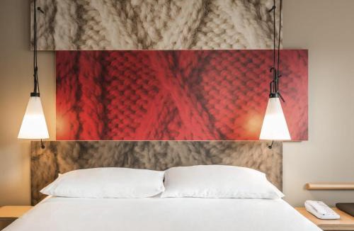 Carcassonne Hotel | ibis Carcassonne Est la Cité