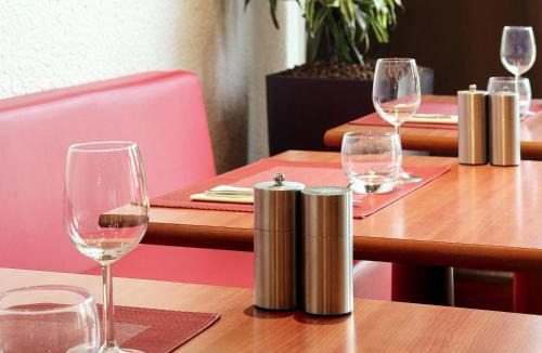 Villers-Semeuse Hotel | ibis Charleville Mézières