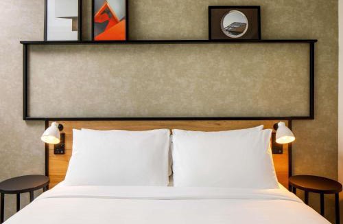 Luce Hotel | ibis Chartres Ouest Luce