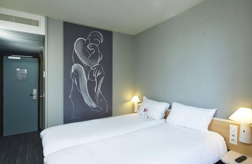 Luce Hotel | ibis Chartres Ouest Luce