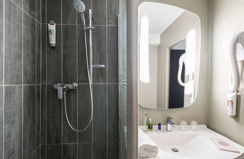 Cognac Hotel | ibis Cognac Centre