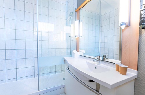 Cognac Hotel | ibis Cognac Centre