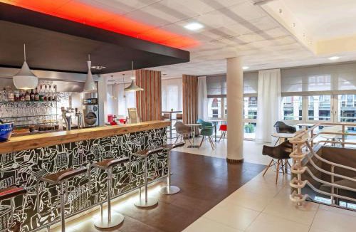 Epernay Hotel | ibis Epernay Centre Ville