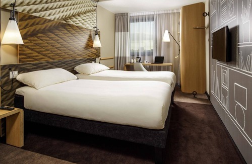 City Centre Glasgow Hotel | Ibis Glasgow City Centre – Sauchiehall St